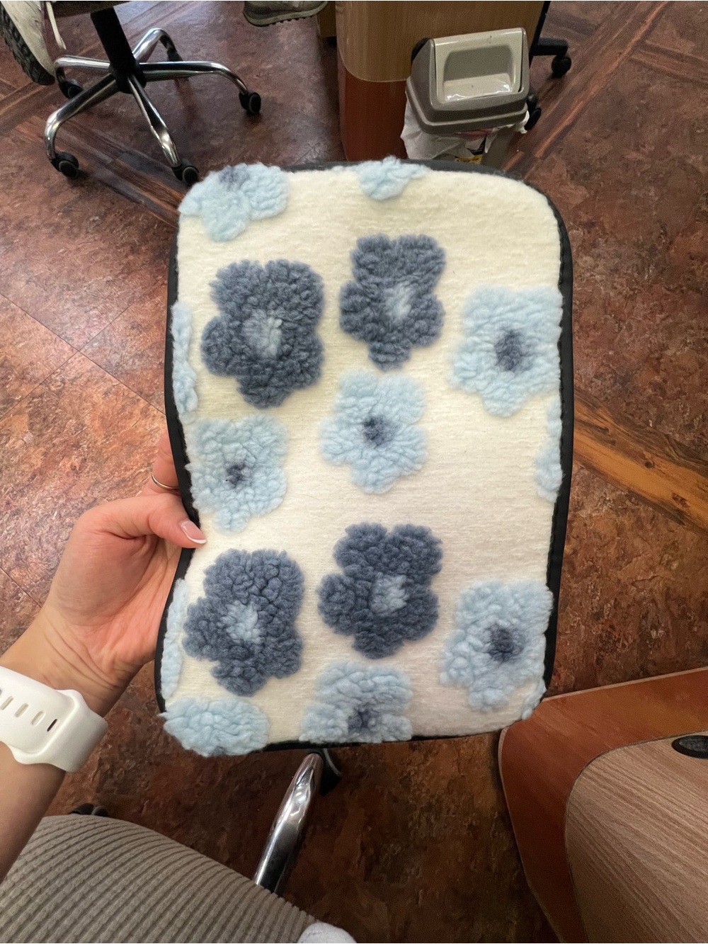 Plush Fleece Car Armrest Cover/Car Center Console Cushion Pad
